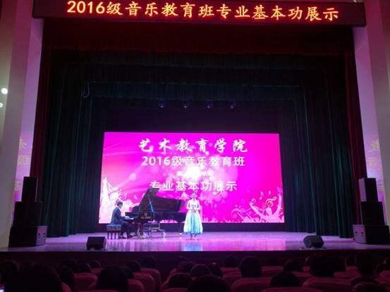 说明: 钢琴声乐2